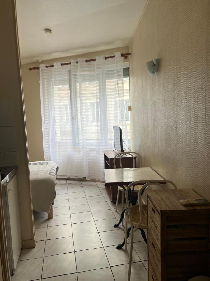Studio Centre Ville De Bourges Bagian luar foto